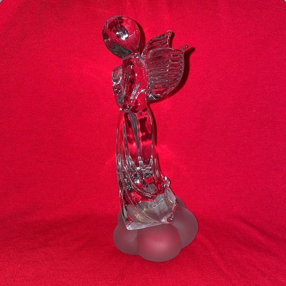 American Vintage Other - Vintage 1976 Bicentennial handcrafted Crystal praying Angel figurine.